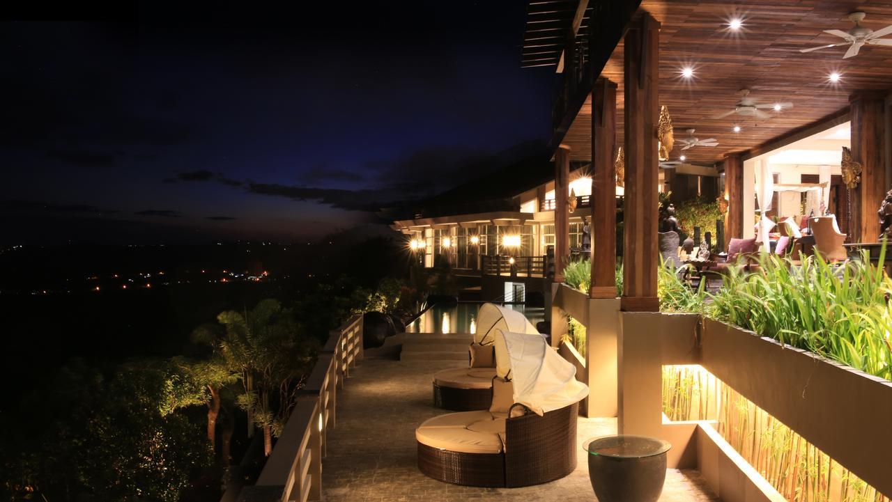 The Oriental Luxury Suites Alfonso Экстерьер фото