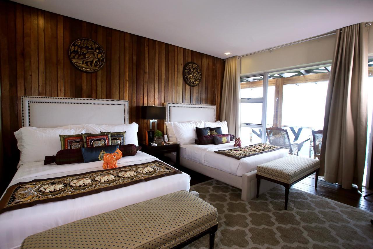 The Oriental Luxury Suites Alfonso Экстерьер фото